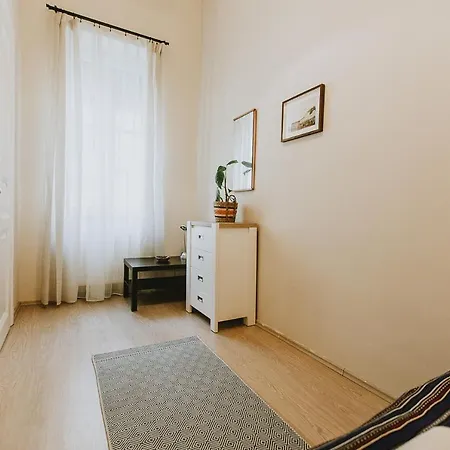 Apartmán Folk 60sm Spacious And Bright