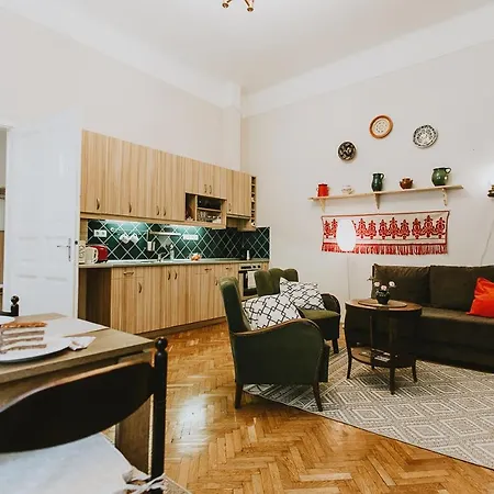 Folk 60sm Spacious And Bright * Βουδαπέστη